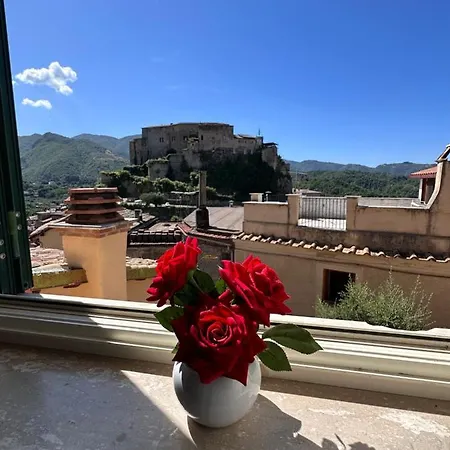 Holiday home Vicolo Santa Maria- Nel Centro Storico. Subiaco