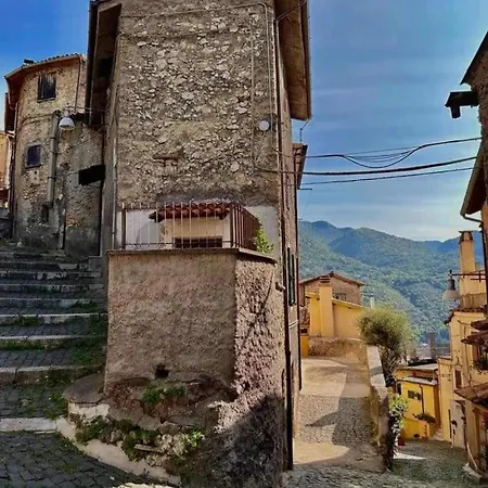 Holiday home Vicolo Santa Maria- Nel Centro Storico. *